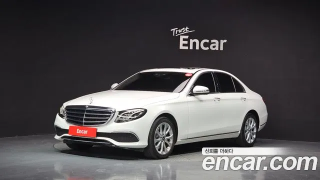 Mercedes-Benz E-Class 2018 — photo 1
