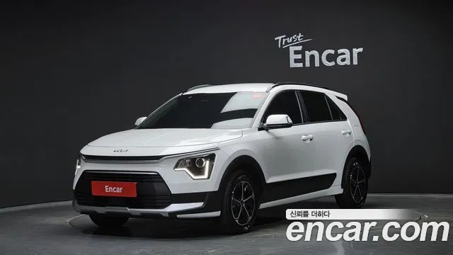 Kia Niro 2026 — photo 1