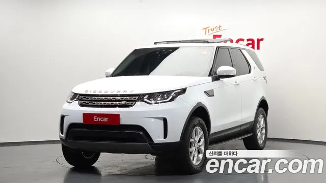 Land Rover Discovery 2019 — photo 1