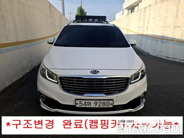 Kia Canival 2017 — photo 1