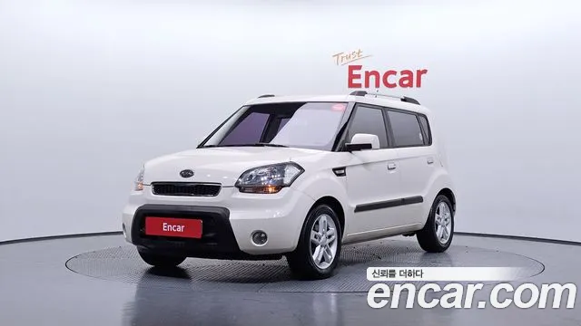 Kia Soul 2010 — photo 1