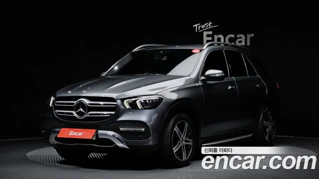 Mercedes-Benz GLE-Class 2019 — photo 1