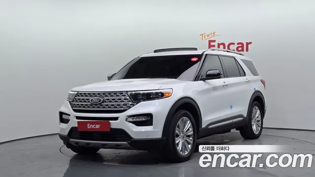 Ford Explorer 2021 — photo 1