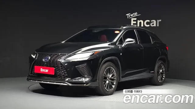 Lexus RX 2021 — photo 1