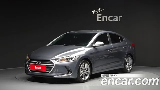 Hyundai AVANTE 2017 — photo 1