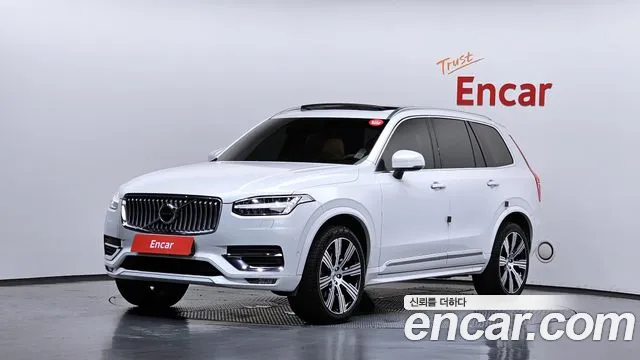 Volvo XC90 2021 — photo 1