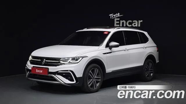 Volkswagen Tiguan 2023 — photo 1