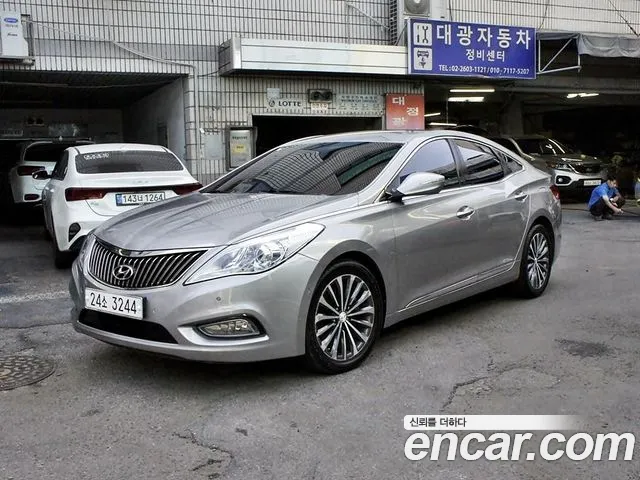 Hyundai Grandeur 2014 — photo 1