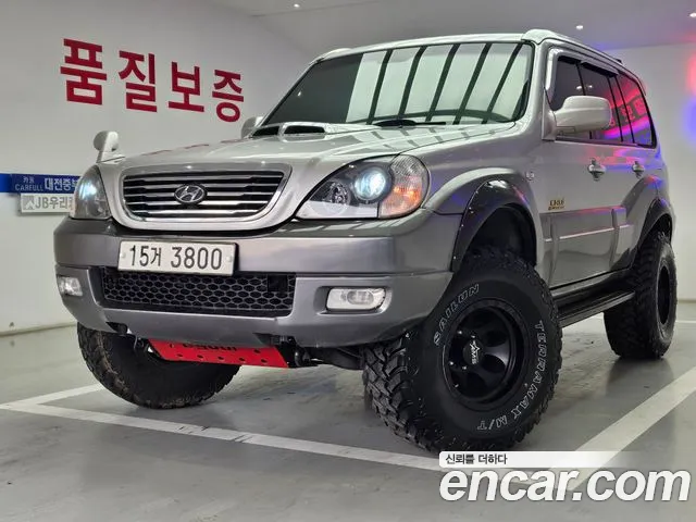 Hyundai Terracan 2004 — photo 1