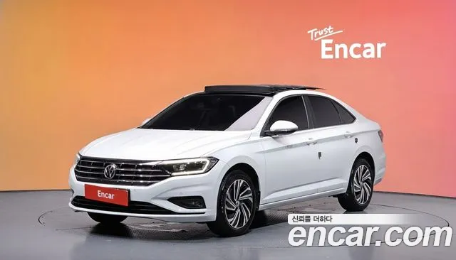 Volkswagen Jetta 2021 — photo 1