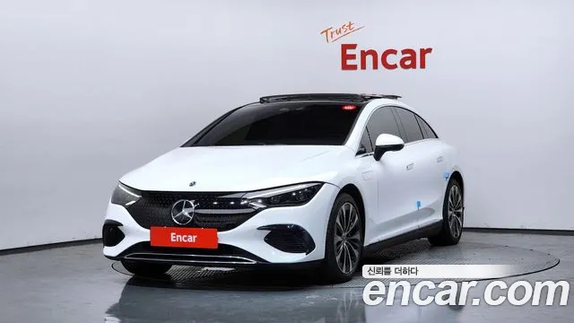 Mercedes-Benz EQE 2023 — photo 1