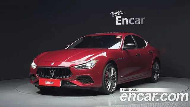 Maserati Ghibli 2018 — photo 1