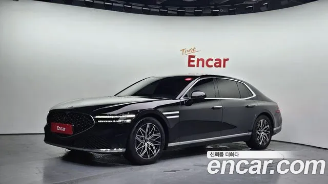 Genesis G90 2022 — photo 1