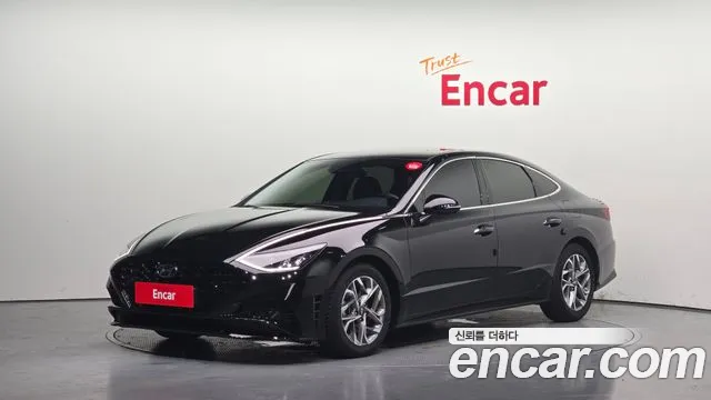 Hyundai Sonata 2022 — photo 1