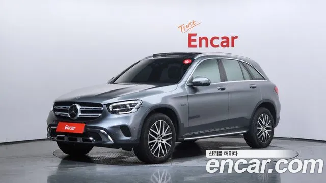 Mercedes-Benz GLC-Class 2021 — photo 1