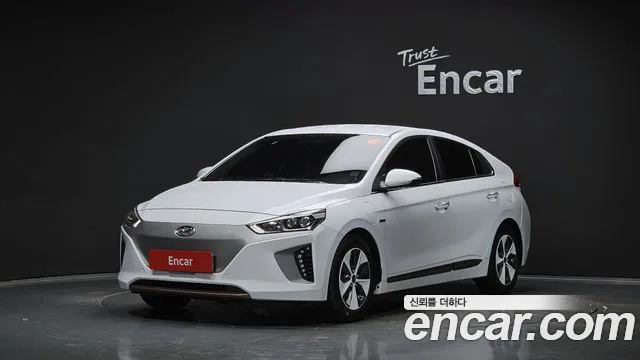 Hyundai Ioniq 2017 — photo 1