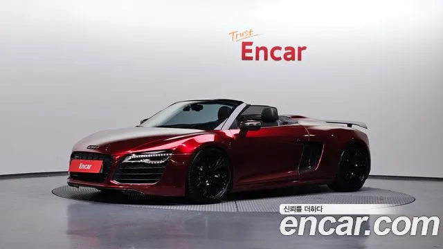 Audi R8 2013 — photo 1