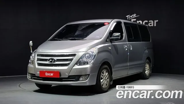 Hyundai Starex 2016 — photo 1