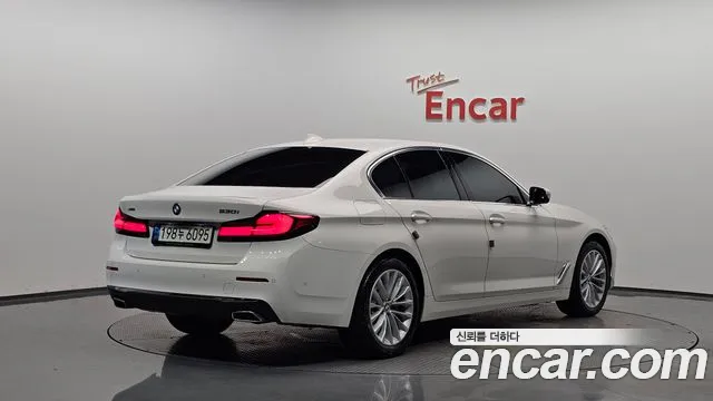 5 Series (G30)