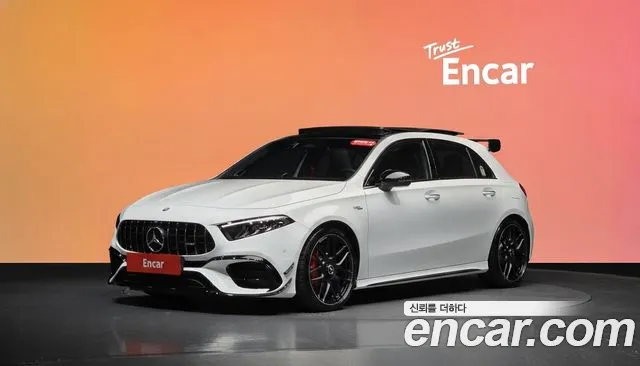 Mercedes-Benz A-Class 2025 — photo 1