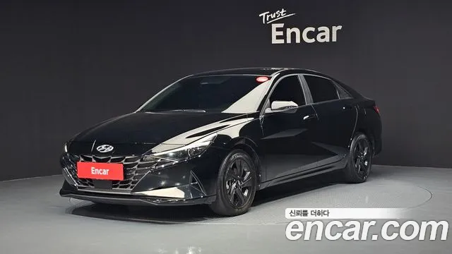 Hyundai AVANTE 2021 — photo 1