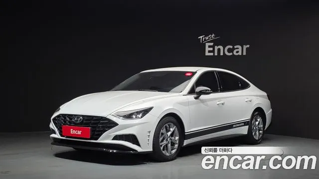Hyundai Sonata 2023 — photo 1