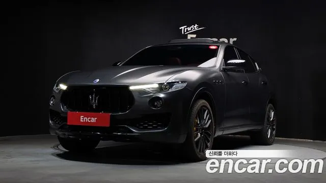 Maserati Levante 2017 — photo 1