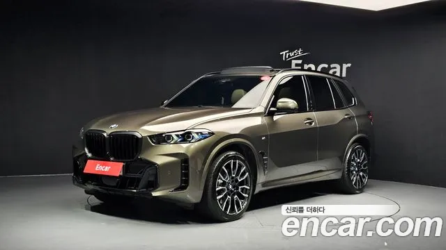 BMW X5 2025 — photo 1