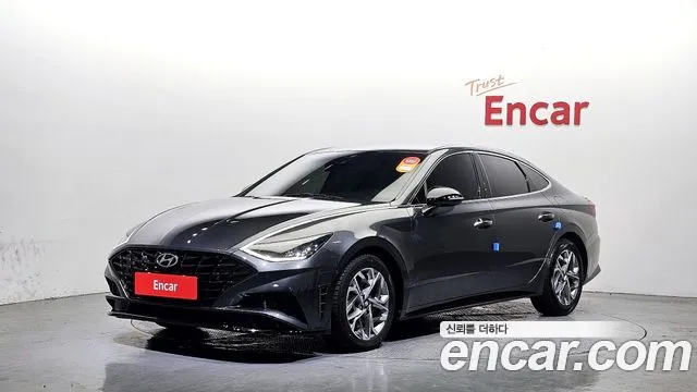 Hyundai Sonata 2022 — photo 1