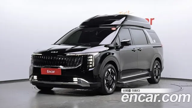 Kia Canival 2025 — photo 1