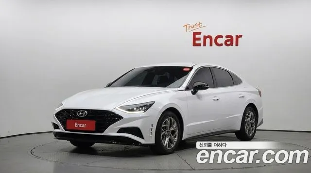 Hyundai Sonata 2022 — photo 1