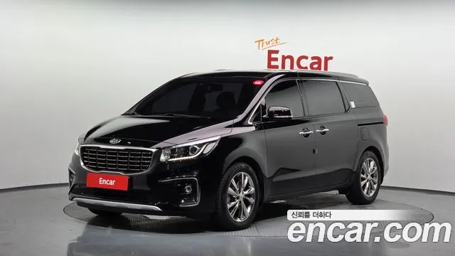 Kia Canival 2019 — photo 1