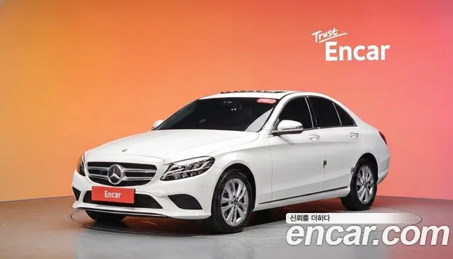 Mercedes-Benz C-Class 2020 — photo 1