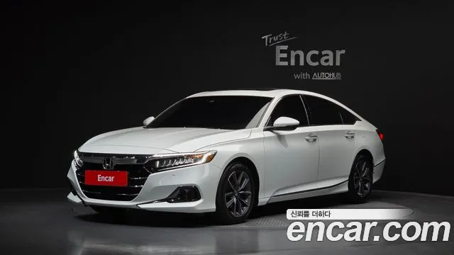 Honda Accord 2021 — photo 1