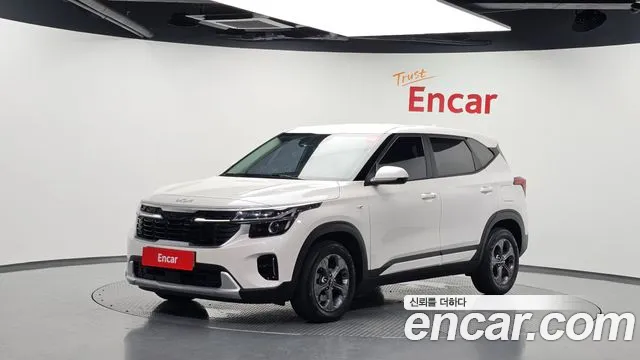 Kia Seltos 2023 — photo 1