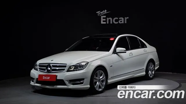 Mercedes-Benz C-Class 2012 — photo 1