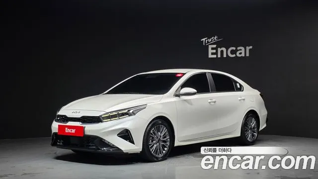 Kia K3 2022 — photo 1