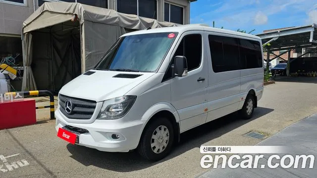 Mercedes-Benz Sprinter 2017 — photo 1