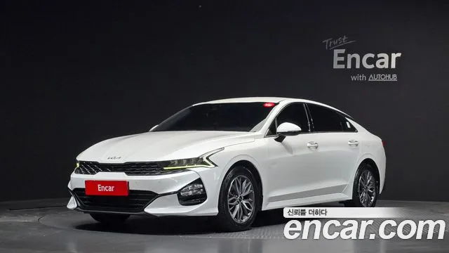 Kia K5 2023 — photo 1