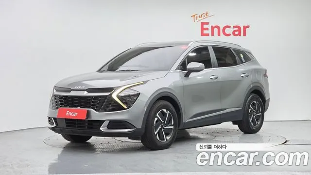 Kia Sportage 2023 — photo 1