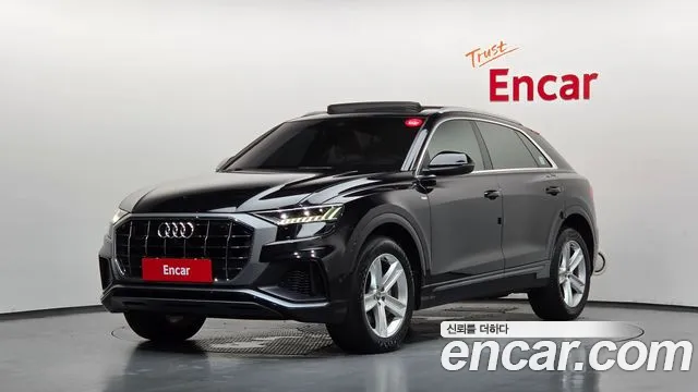 Audi Q8 2021 — photo 1