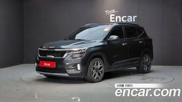 Kia Seltos 2023 — photo 1
