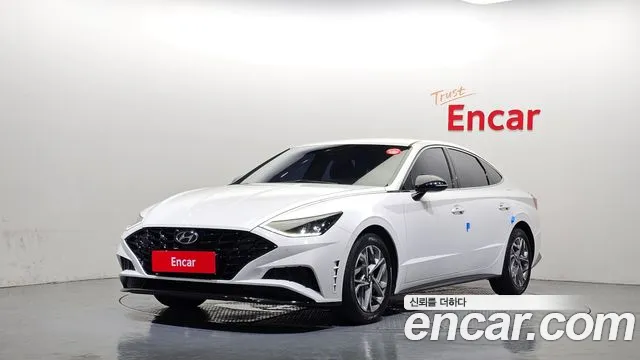 Hyundai Sonata 2022 — photo 1