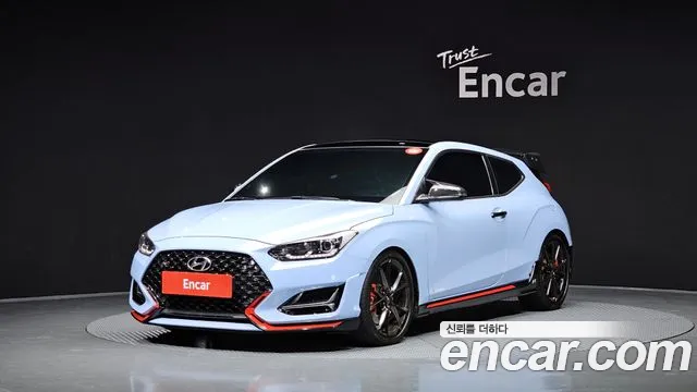 Hyundai Veloster 2021 — photo 1