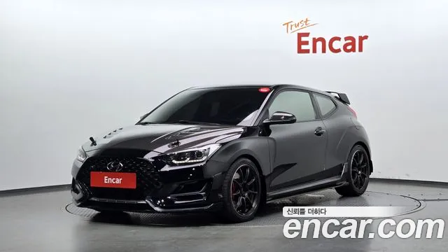 Hyundai Veloster 2019 — photo 1