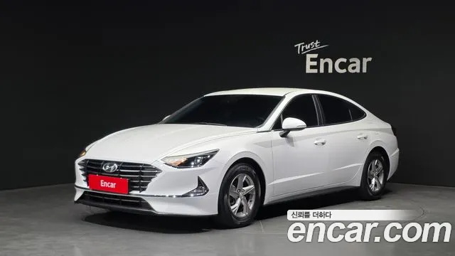 Hyundai Sonata 2022 — photo 1