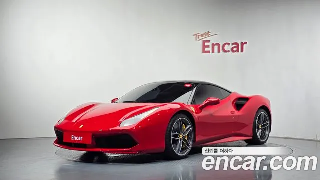 Ferrari 488 2018 — photo 1