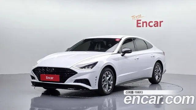 Hyundai Sonata 2023 — photo 1