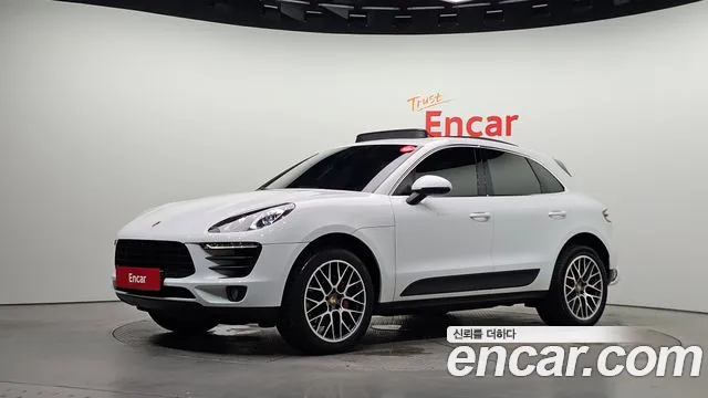 Porsche Macan 2017 — photo 1