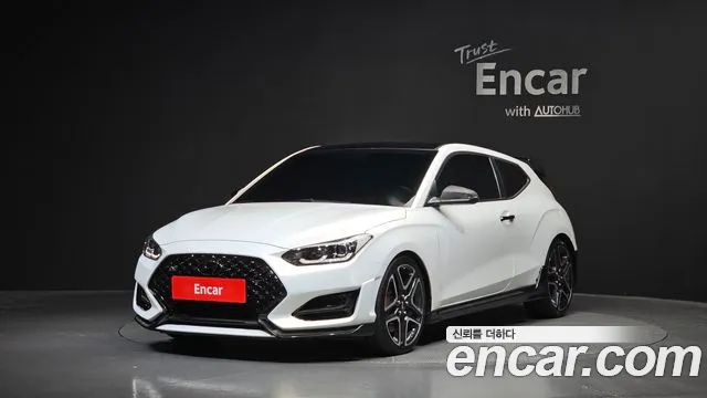 Hyundai Veloster 2019 — photo 1